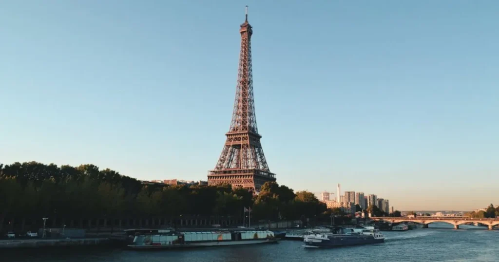 Paris Weather in November