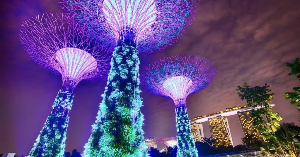 best time to travel to singapore